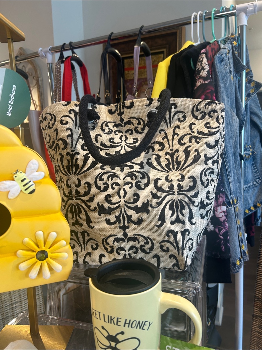 Yellow Bee Hive Metal Birdhouse Set with Ceramic Mug/Chai Tea & Canvas Tote NWT - Picture 5 of 6
